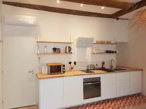 Canebière F1 Deux pieces avec balconada9b734-4af7-4adb-94b0-2b008b96ae6f