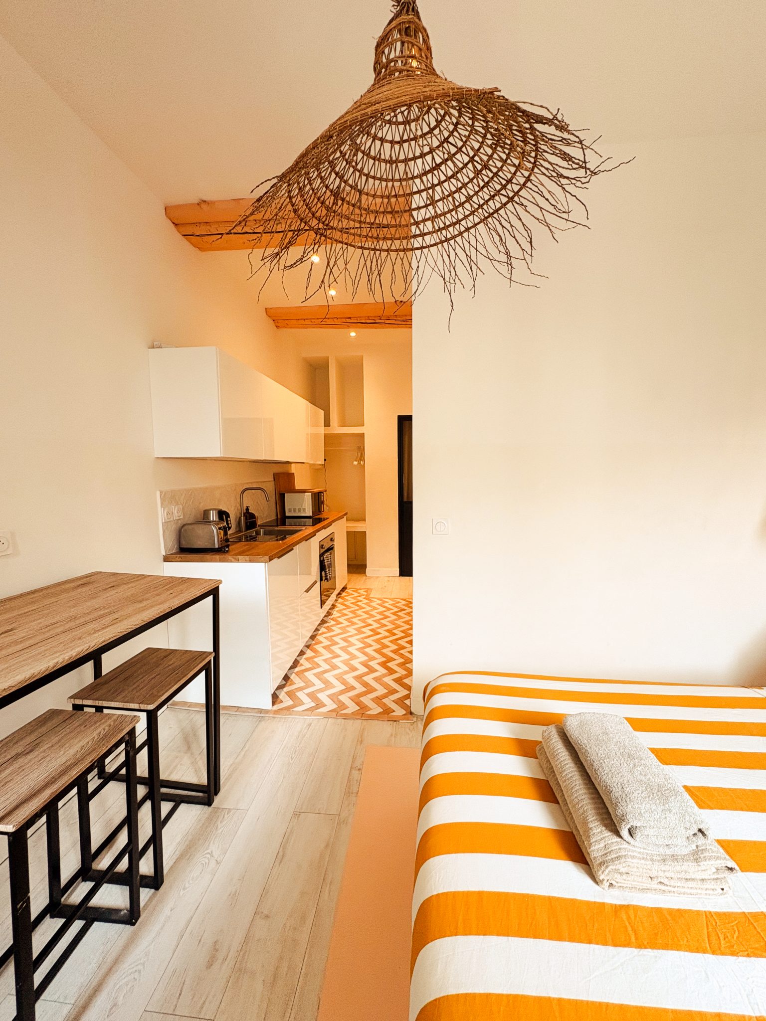 French-Casa-6 rue des feuillants-302-2 (1)