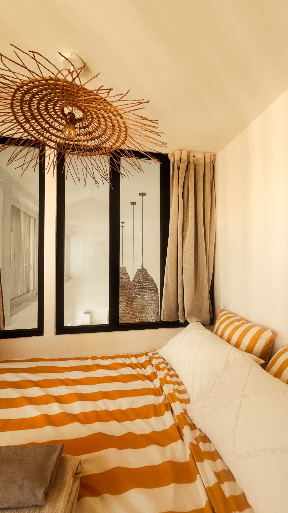 french casa clandestina-8 (1)